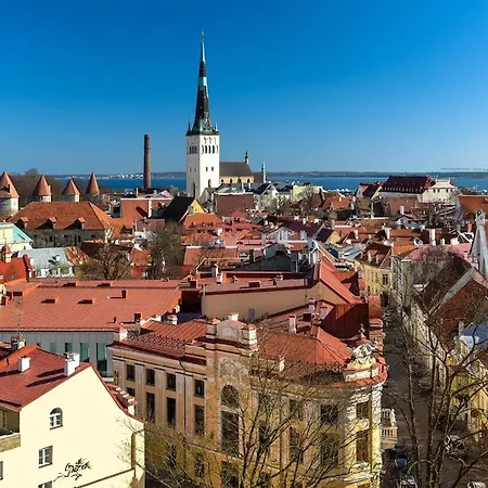 Veerenni Studio, Modern & Central. * Tallinn