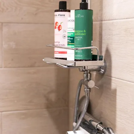 Appartamento Veerenni Studio, Modern&central.