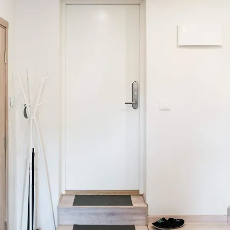 Veerenni Studio, Modern & Central. アパート タリン