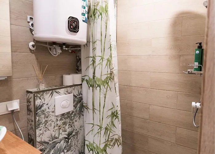 公寓 Veerenni Studio, Modern & Central.