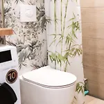 Veerenni Studio, Modern & Central. * Talin